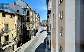 Amplio piso en centro histórico.